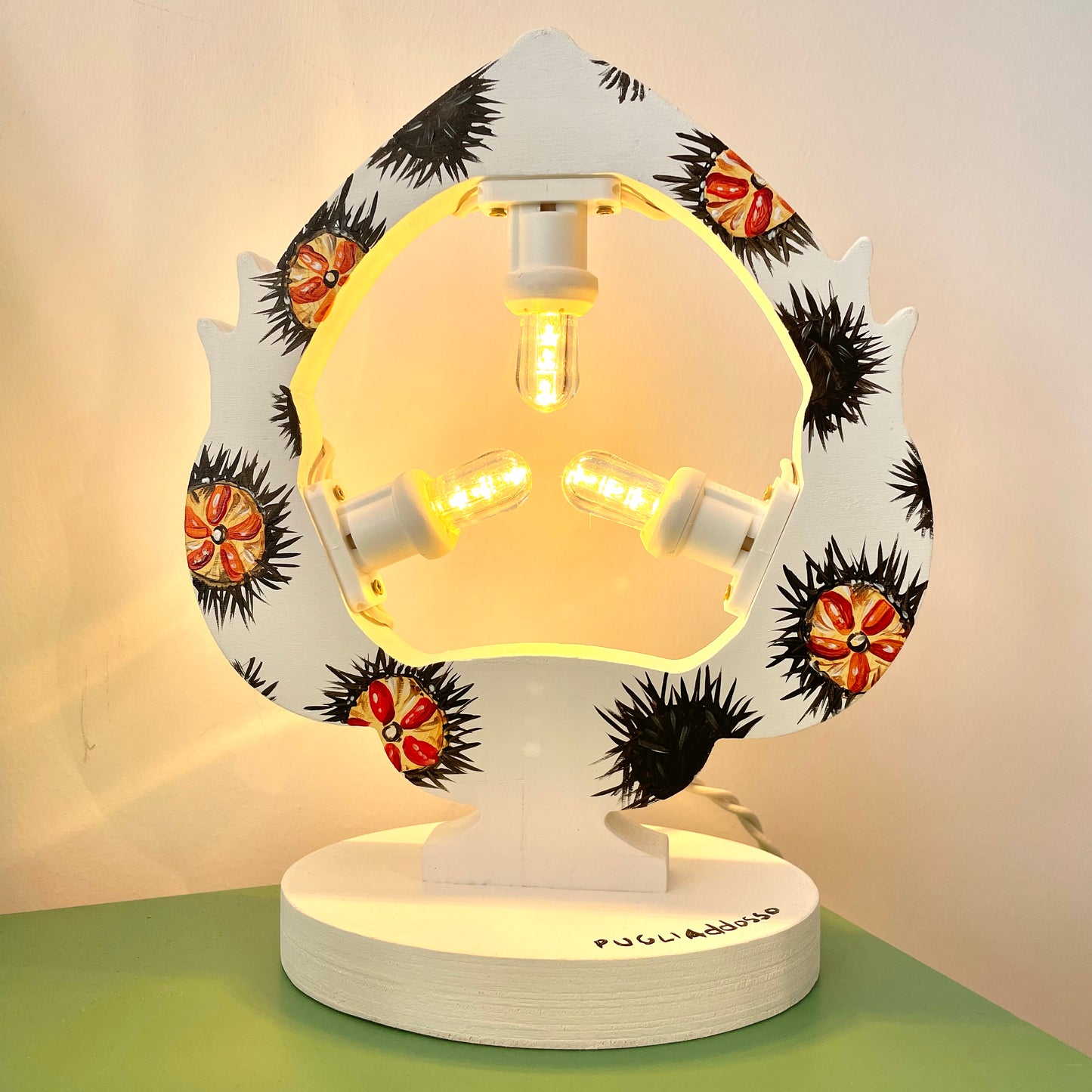 Luminaria Pomo